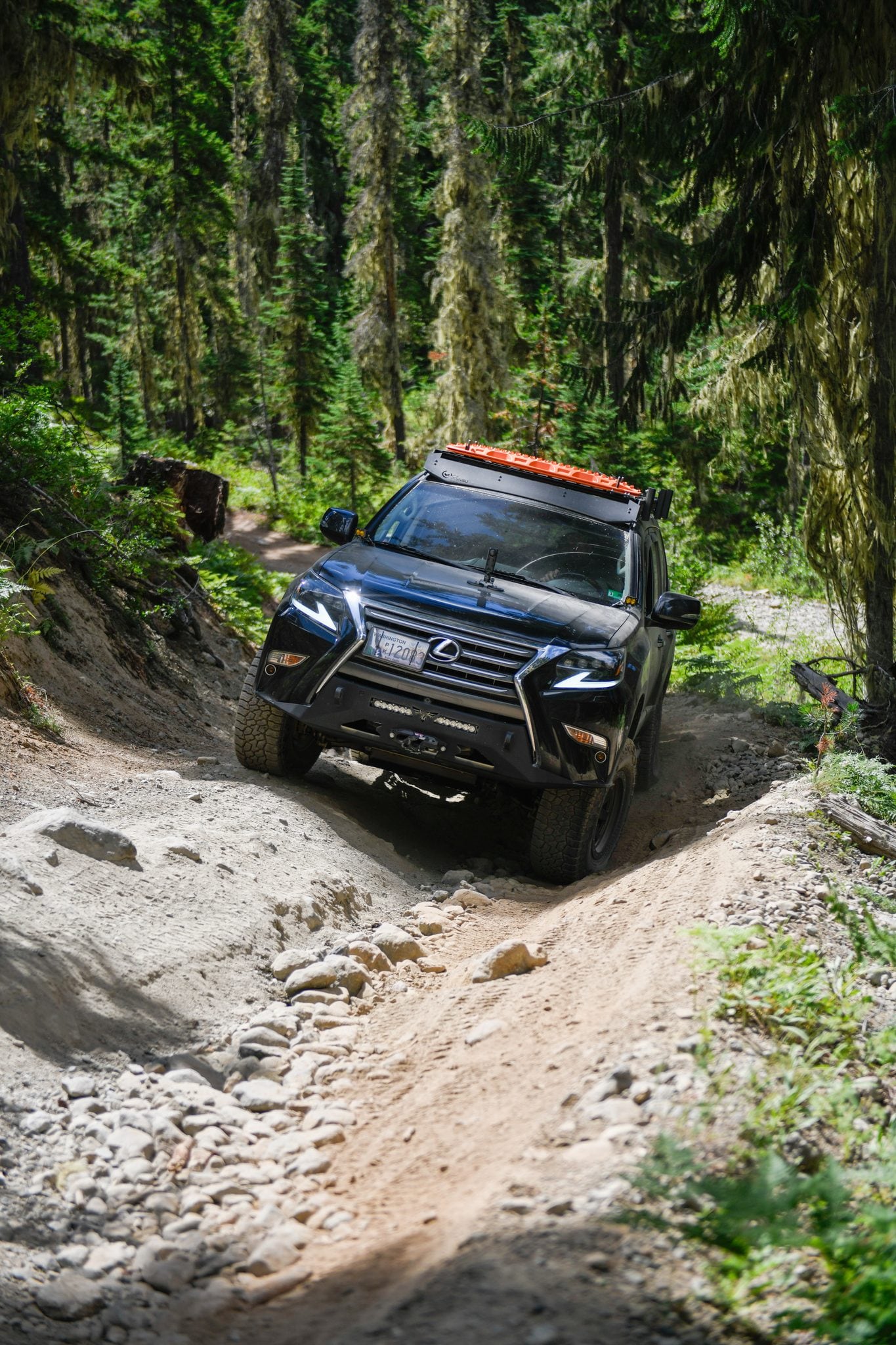 The GX 460 picking a line through the rocks